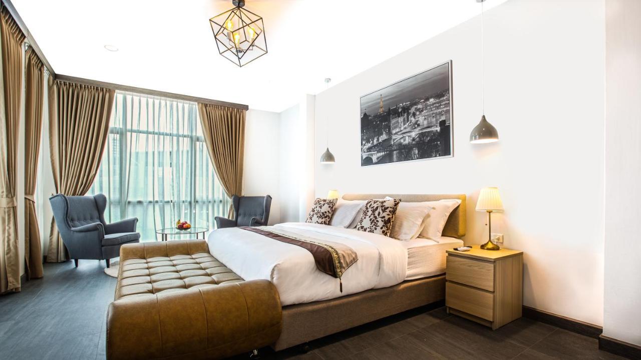 V One Pride-Sukhumvit 22, Bangkok Hotel Exterior photo