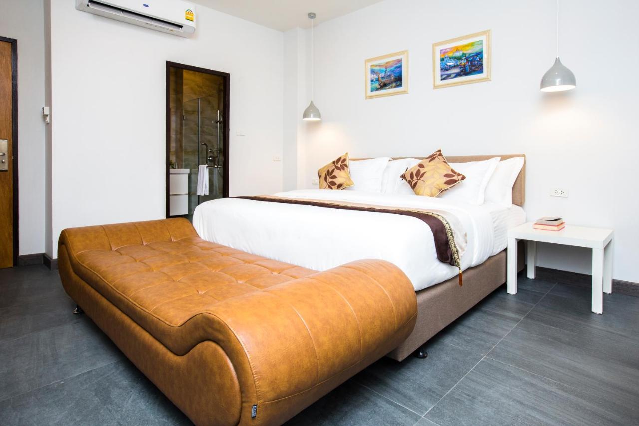 V One Pride-Sukhumvit 22, Bangkok Hotel Exterior photo