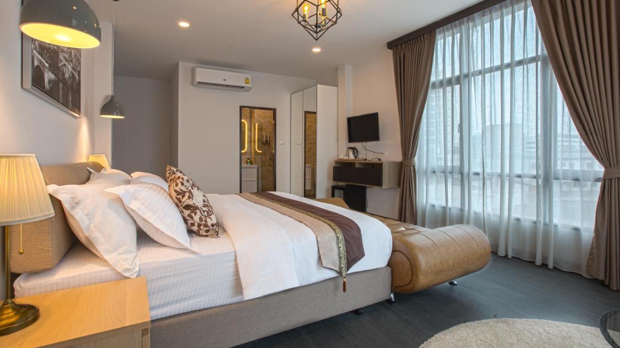 V One Pride-Sukhumvit 22, Bangkok Hotel Exterior photo